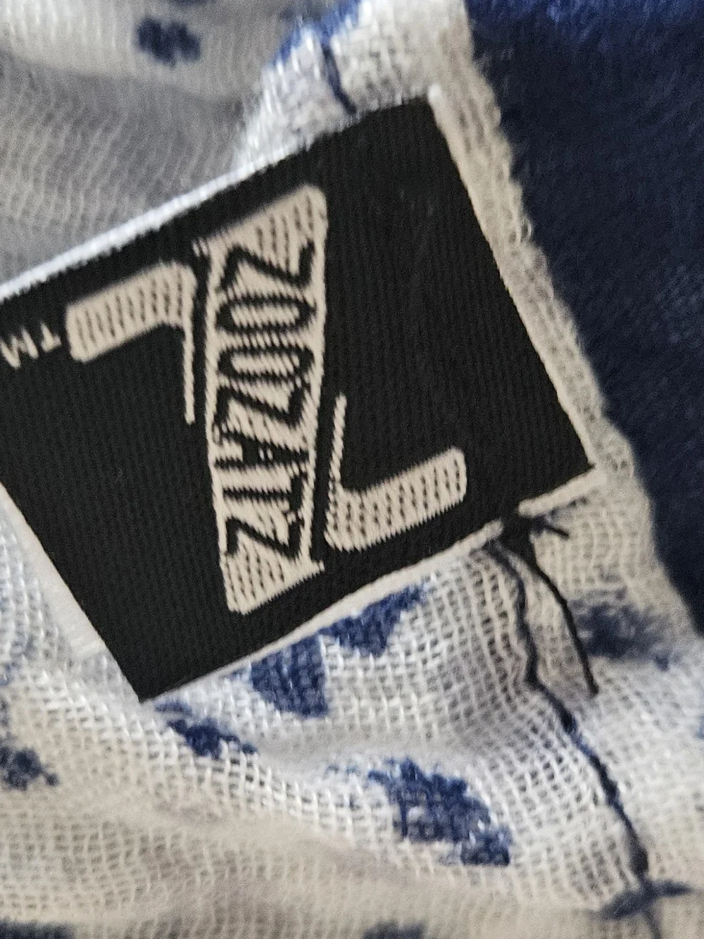 Zoozatz Penn State Floral Infinity Scarf Dual Print Nittany Lion Logo NCAA